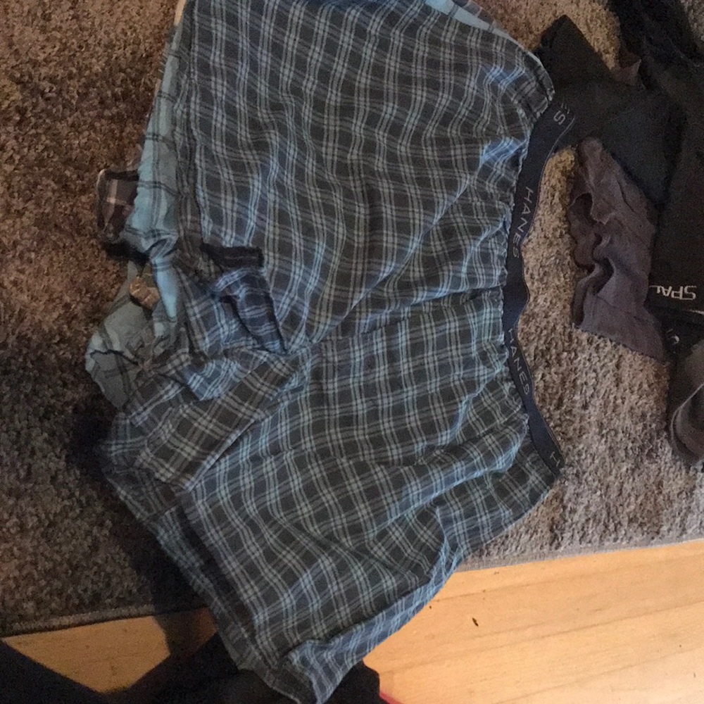 Boxer shorts .